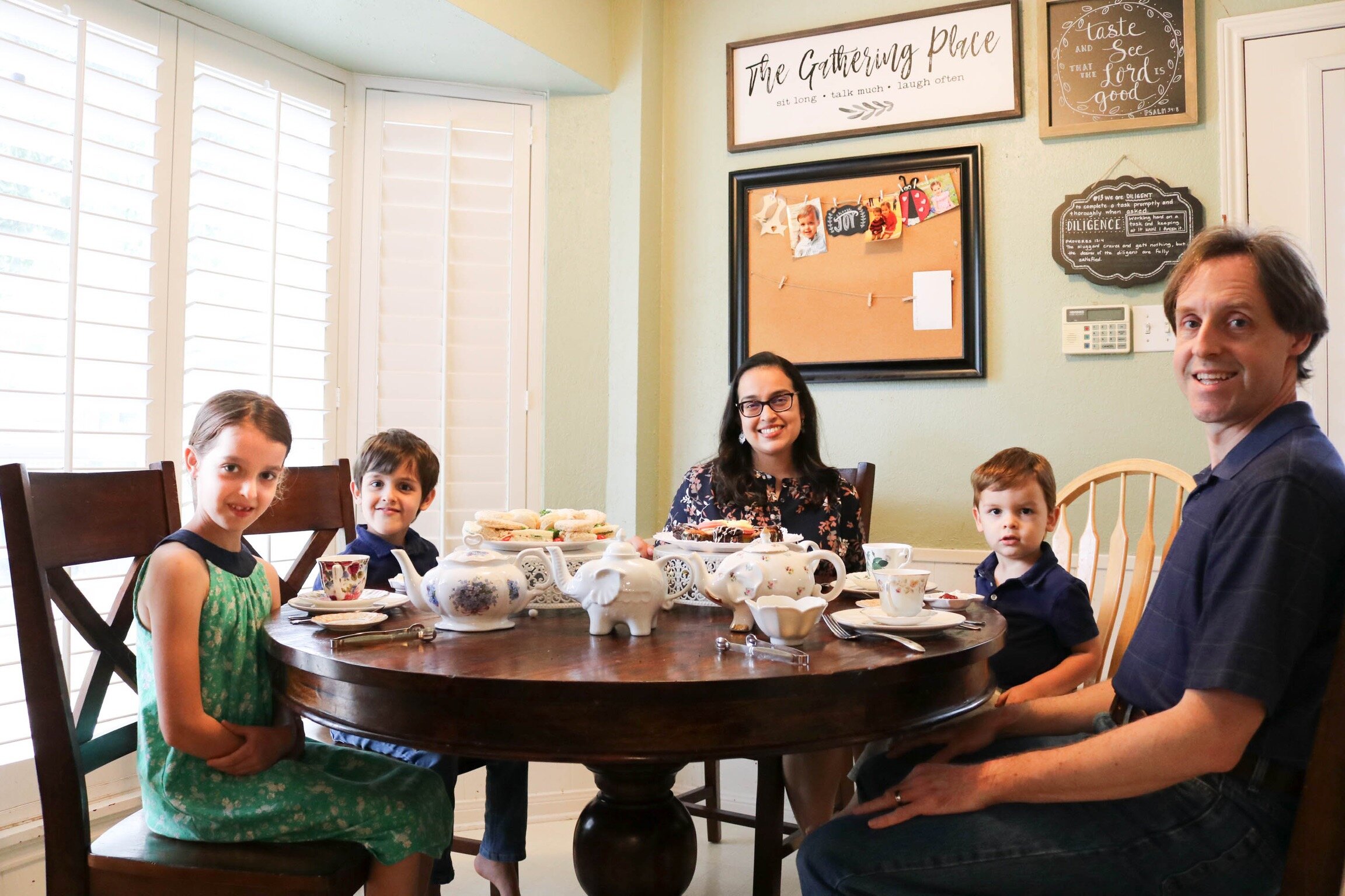 McHugh Tea Room & Gifts